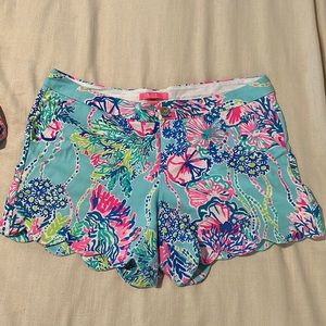 Lilly Pulitzer 5” Callahan Scalloped edge Shorts